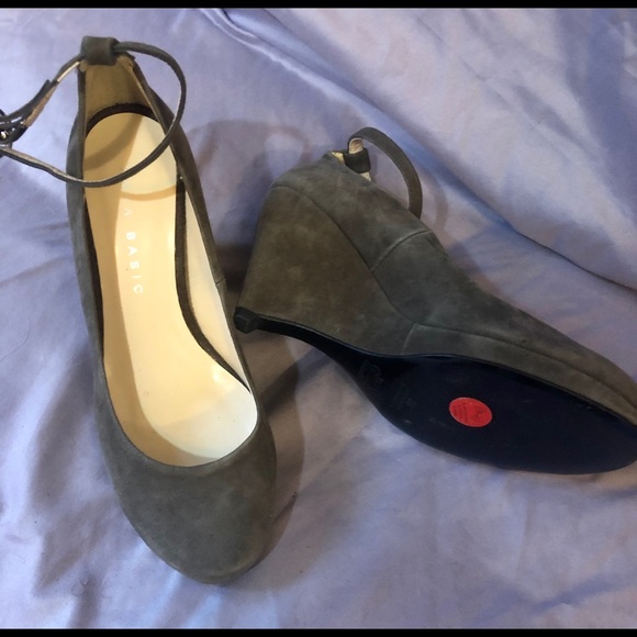 Zara Basic Suede Look Wedge - Picture 4 of 6